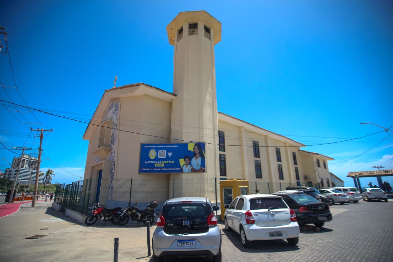 Integrantes do CV controlam esquema de flanelinhas no Rio Vermelho por Arisson Marinho/CORREIO