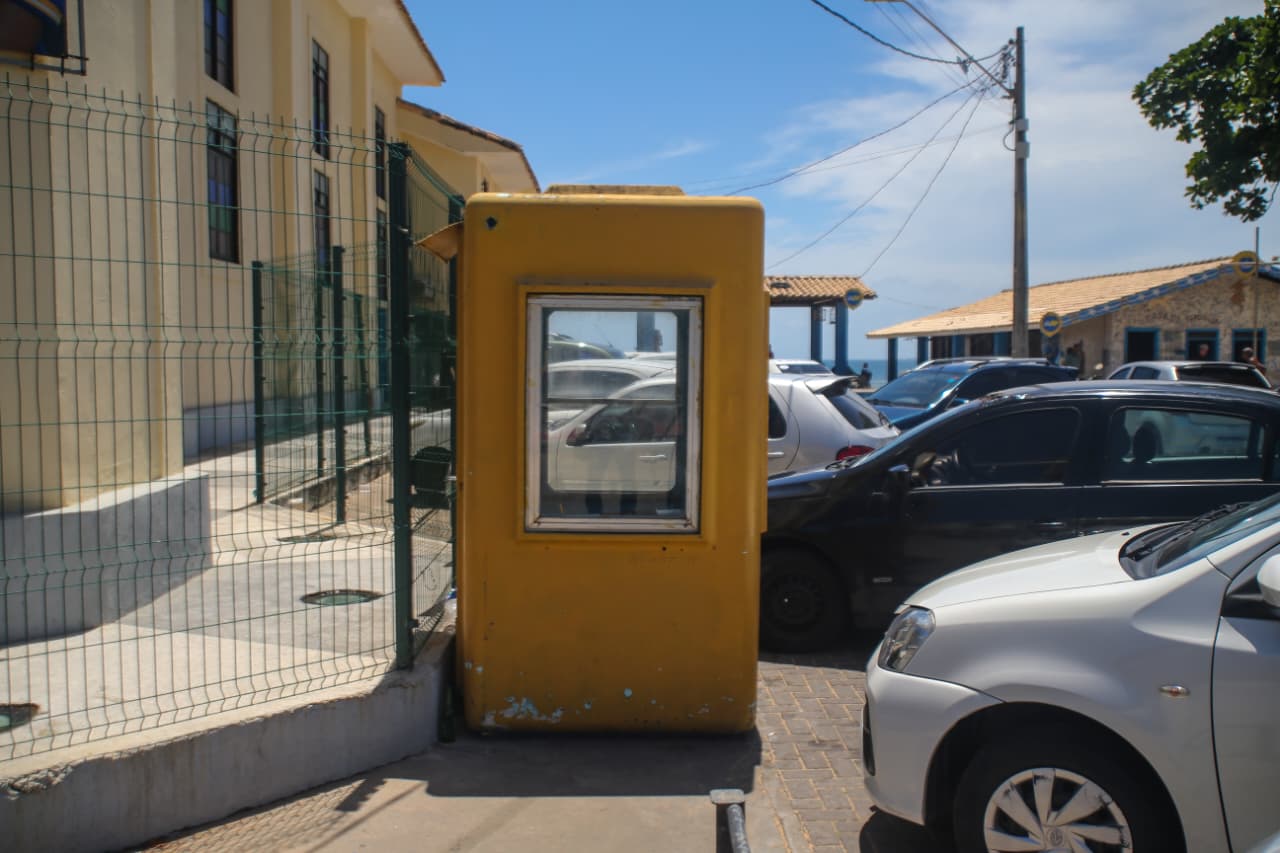 Integrantes do CV controlam esquema de flanelinhas no Rio Vermelho por Arisson Marinho/CORREIO