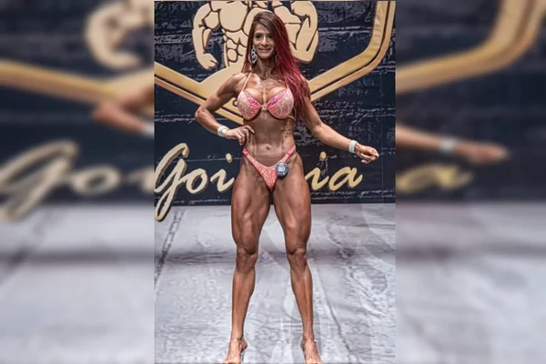 Jéssica também é fisiculturista por Reprodução