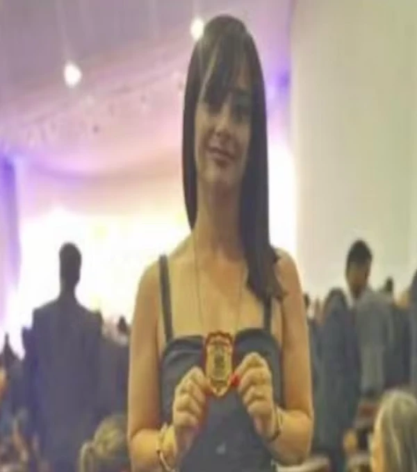 Layla Lima Ayub por Divulgação