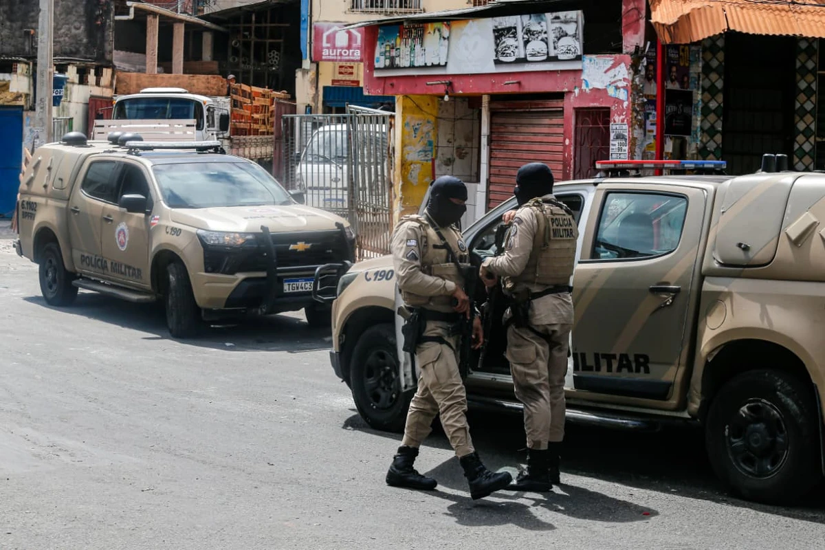 Tiros e mortes: a violência na Lavagem do Bonfim por Arisson Marinho