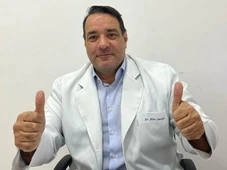 Imagem - Além da política: Alan Sanches construiu trajetória como médico ortopedista