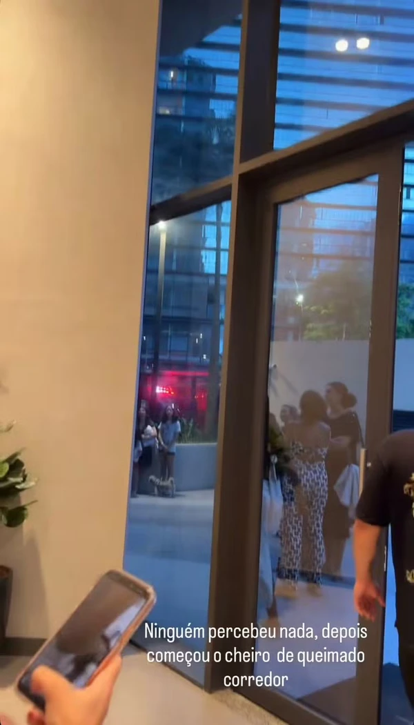 Incêndio assustou ex-BBBs por Reprodução
