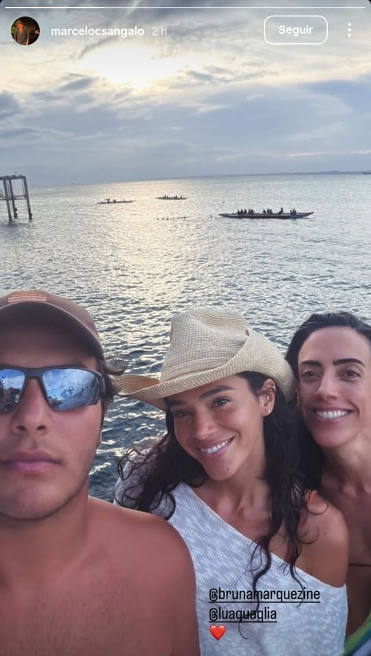 Marcelo Sangalo posta foto ao lado de Bruna Marquezine e produta Luana Quaglia