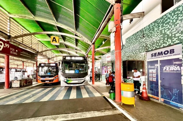 Transporte público gratuito em Feira de Santana para pacientes com doenças crônicas