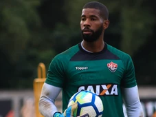 Imagem - Goleiro que foi rebaixado com o Vitória começa ano em alta no pernambucano