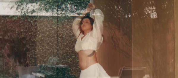 Lauana Prado anunciou gravidez por Reprodução/Instagram