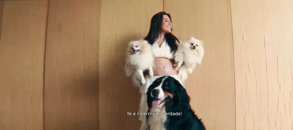 Lauana Prado anunciou gravidez por Reprodução/Instagram