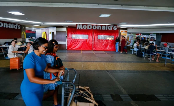 Nova Rodoviária da Bahia inaugura moderna, mas exclui quem vivia do comércio popular por Arison Marinho