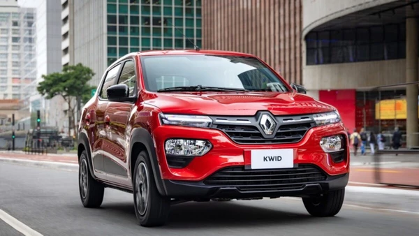 2º - Renault Kwid Zen - R$ 78.690: Entre seus principais itens de série, destaca-se a direção com assistência elétrica, o sistema Stop&Start (que auxilia na economia de combustível), luzes de condução diurna em LED e monitoramento da pressão dos pneus por Divulgação