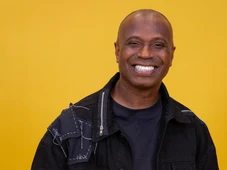 Imagem - Equipe de Edilson Capetinha diz que agressão no BBB 26 foi 'reação de impulso'; leia o comunicado