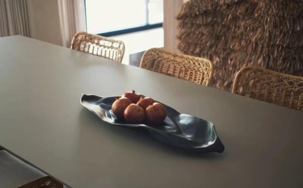 A mansão de Paolla Oliveira aposta em ambientes integrados por Reprodução/YouTube