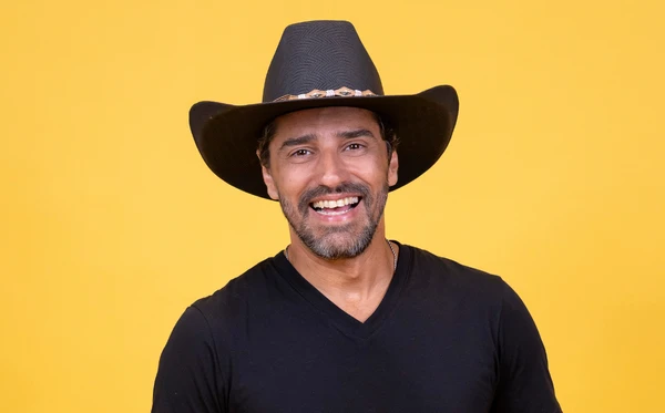 Alberto Cowboy é do signo de Áries por Manoella Mello/TV Globo