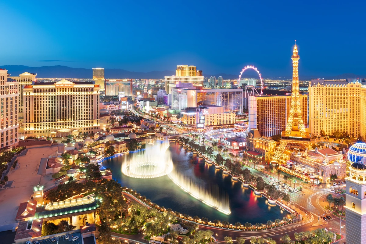 Las Vegas (EUA) – Ritmo acelerado e excesso por Shutterstock
