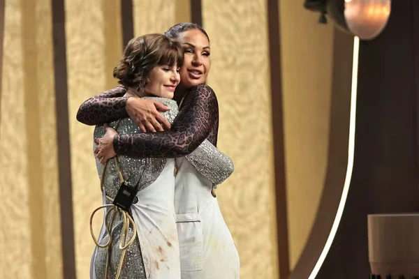 “MasterChef Celebridades” mostra famosos longe dos holofotes e encarando desafios intensos na cozinha