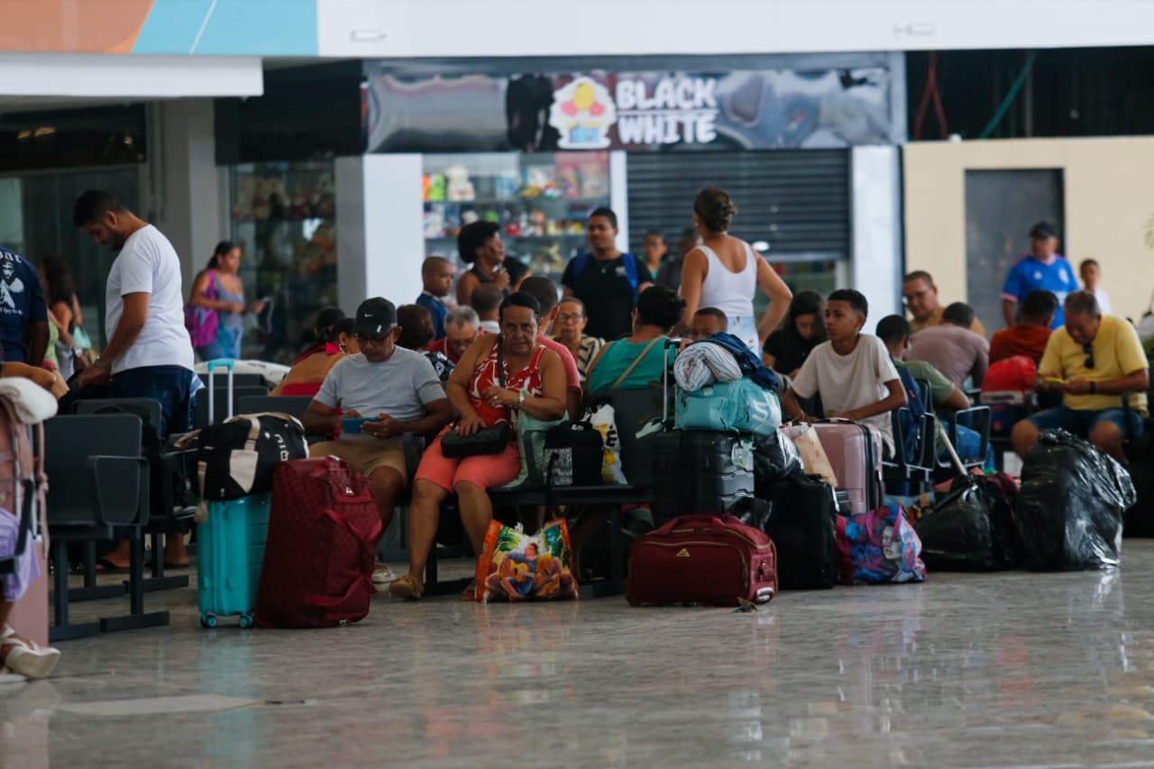 Novo terminal começa a operar e velha rodoviária fecha as portas no mesmo dia em Salvador por Arison Marinho