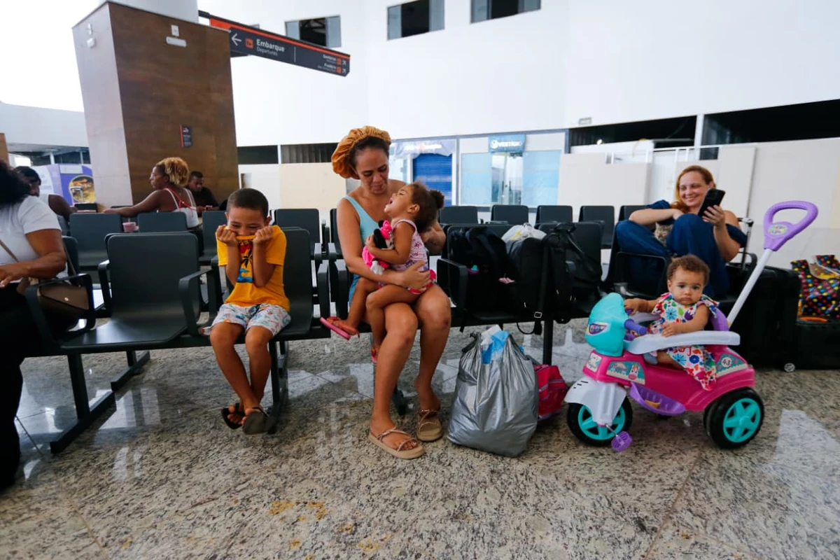 Novo terminal começa a operar e velha rodoviária fecha as portas no mesmo dia em Salvador por Arison Marinho