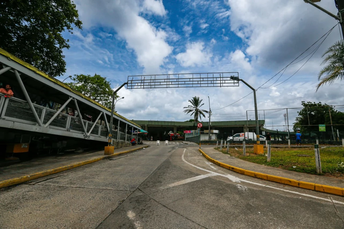 Novo terminal começa a operar e velha rodoviária fecha as portas no mesmo dia em Salvador por Arison Marinho