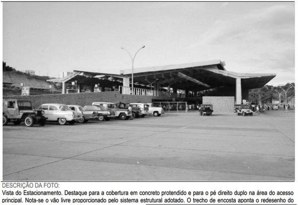 Rodoviária Armando Viana de Castro  por Crédito na foto