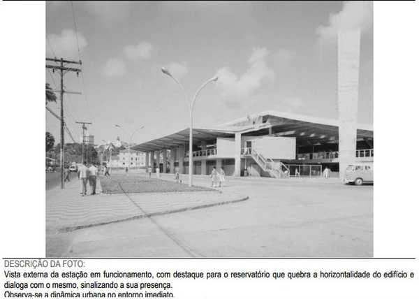 Rodoviária Armando Viana de Castro  por Crédito na foto