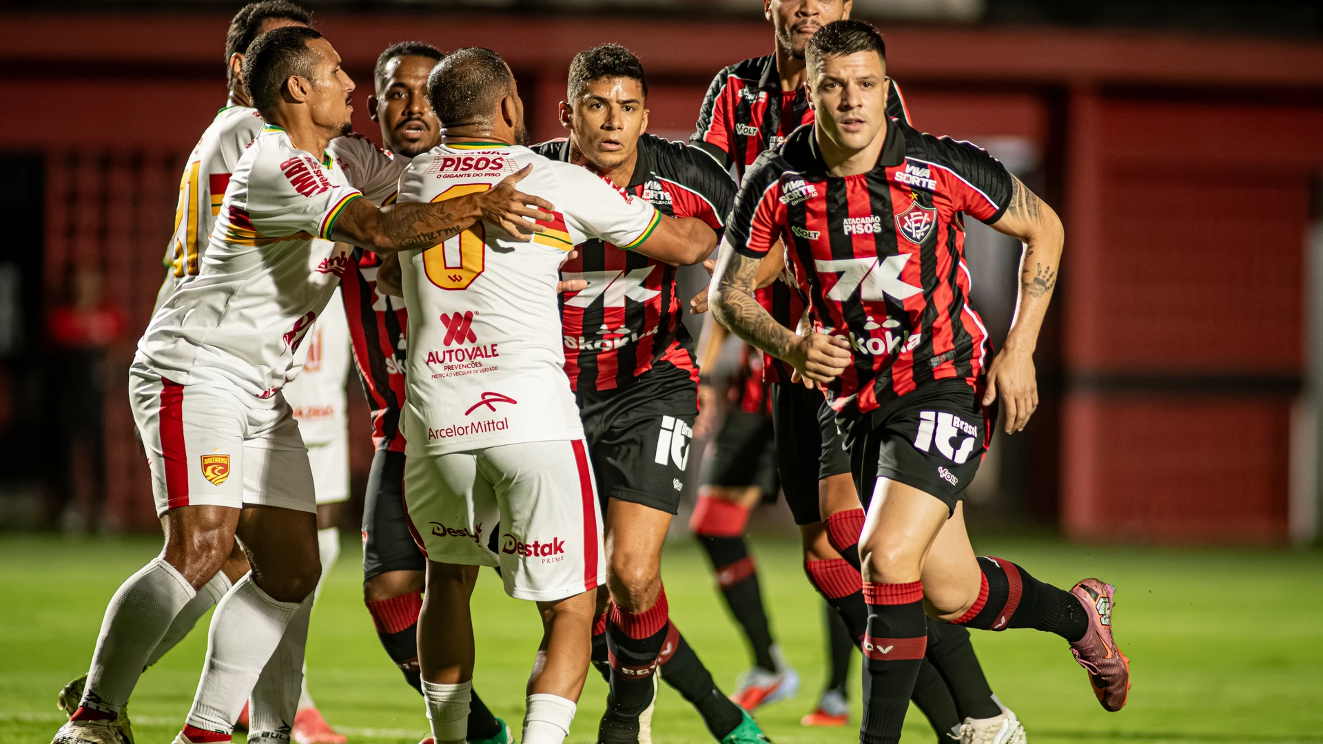 Imagem - AO VIVO: assista Vitória x Bahia de Feira pelo Campeonato Baiano