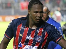 Imagem - Atacante que se destacou no Bahia vive novo auge da carreira em país sul-americano