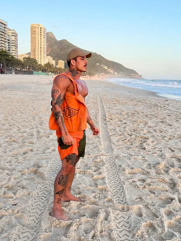 Amaury Lorenzo estaria vivendo um affair com Jean Rodriguez por Reprodução