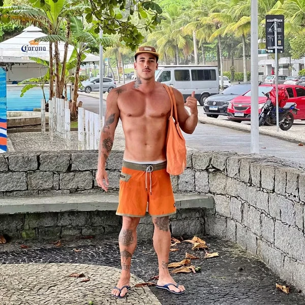 Amaury Lorenzo estaria vivendo um affair com Jean Rodriguez por Reprodução