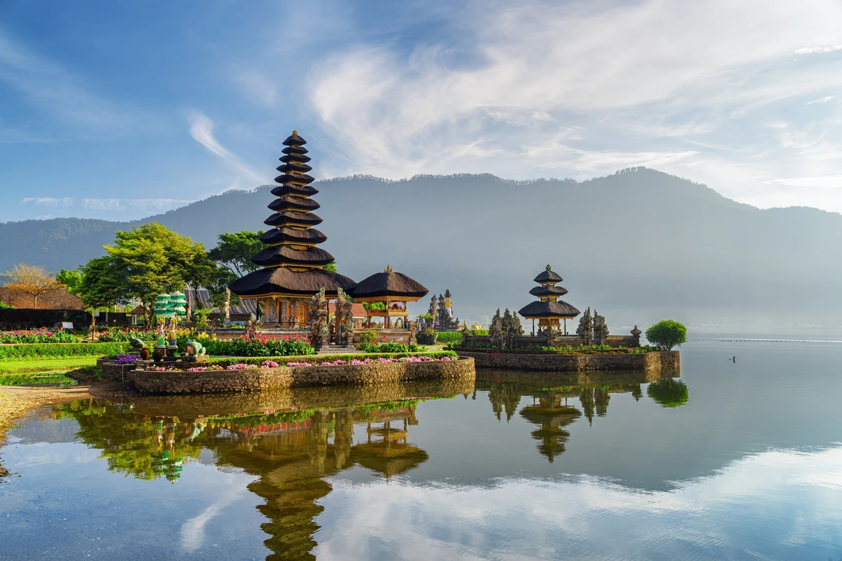 Bali (Indonésia) – Espiritualidade e inspiração por Shutterstock