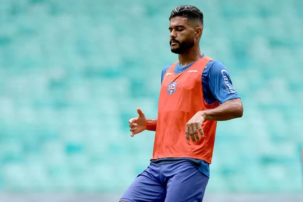 Djalma Silva em treino do Bahia, em 2022