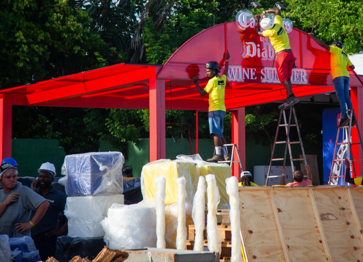 Festival de Verão 26 acontece na Arena Festival no Wet por Sora Maia