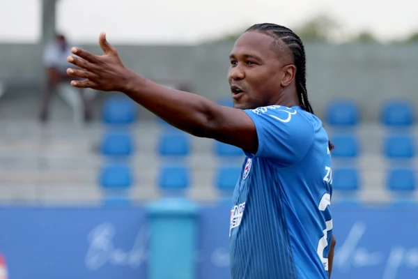 Hugo Rodallega com a camisa do Bahia por Felipe Oliveira/EC Bahia