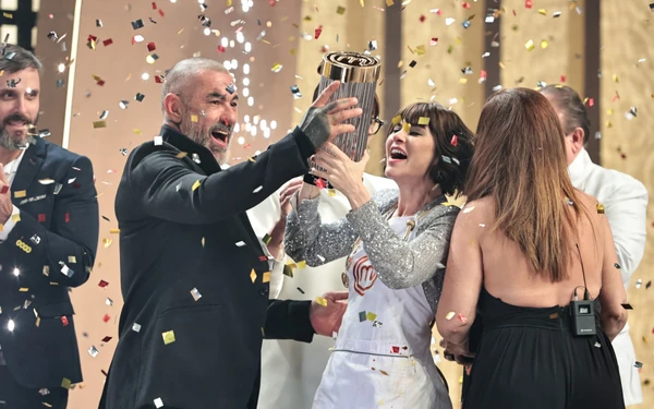 Julianne Trevisol é a campeã do 'Masterchef Celebridades' por Divulgação/Melissa Haidar/Band