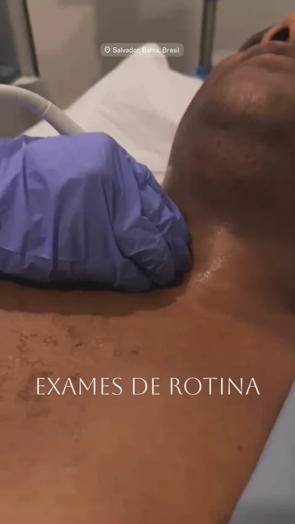 Márcio Victor volta ao hospital em Salvador para exames por Reprodução/Instagram