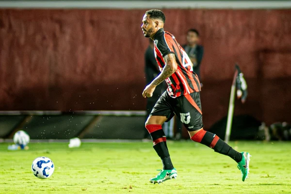 Edu mostrou otimismo com temporada do Vitória em 2026