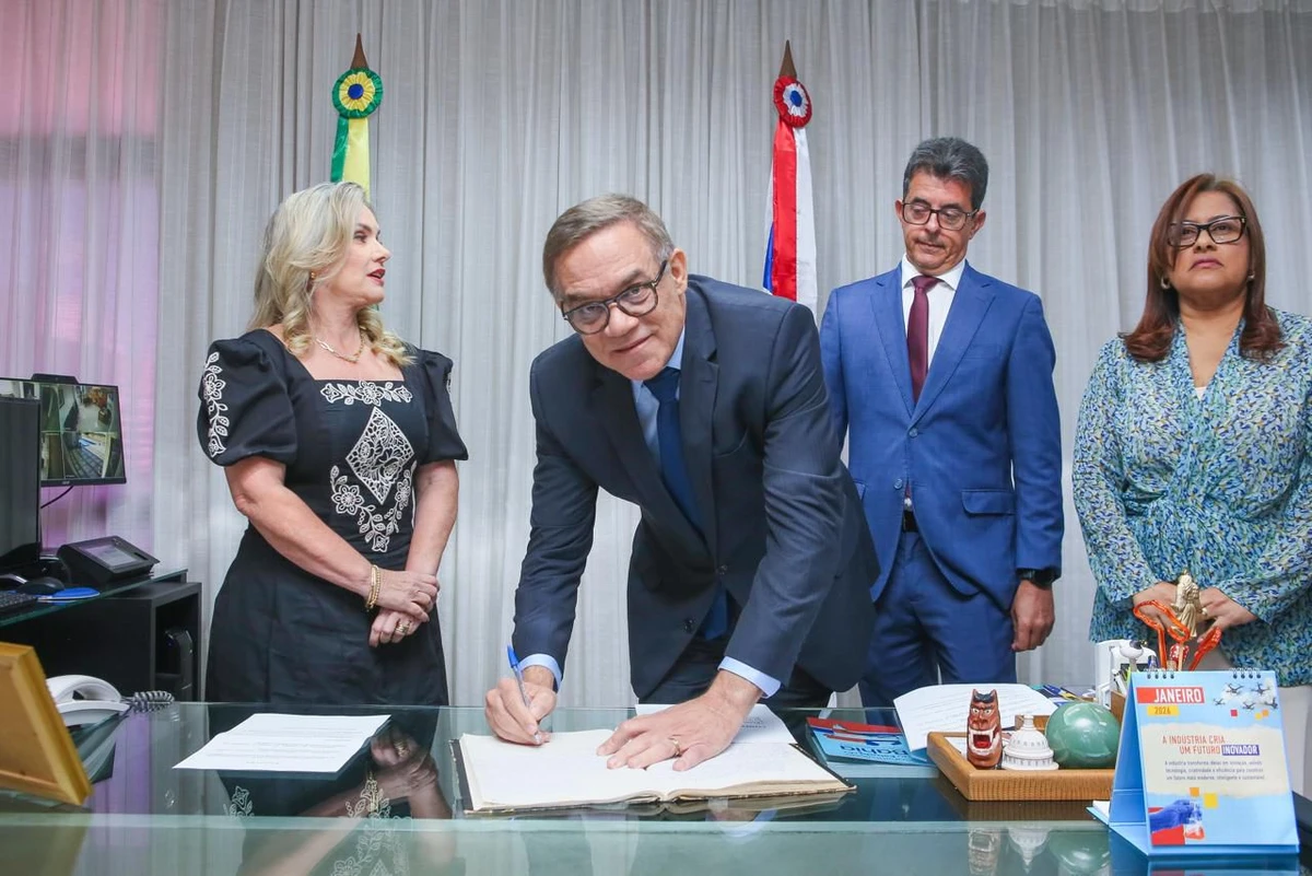 Posse de Luciano Ribeiro na Alba