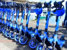 Imagem - Patinetes elétricos ganham pontos em novos bairros de Salvador; confira