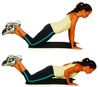 Apoio de frente ao soloProporciona um trabalho de força e resistência pra membros superiores. Ativando peitoral, tríceps e ombros, de forma mais intensa. por Reprodução: Web