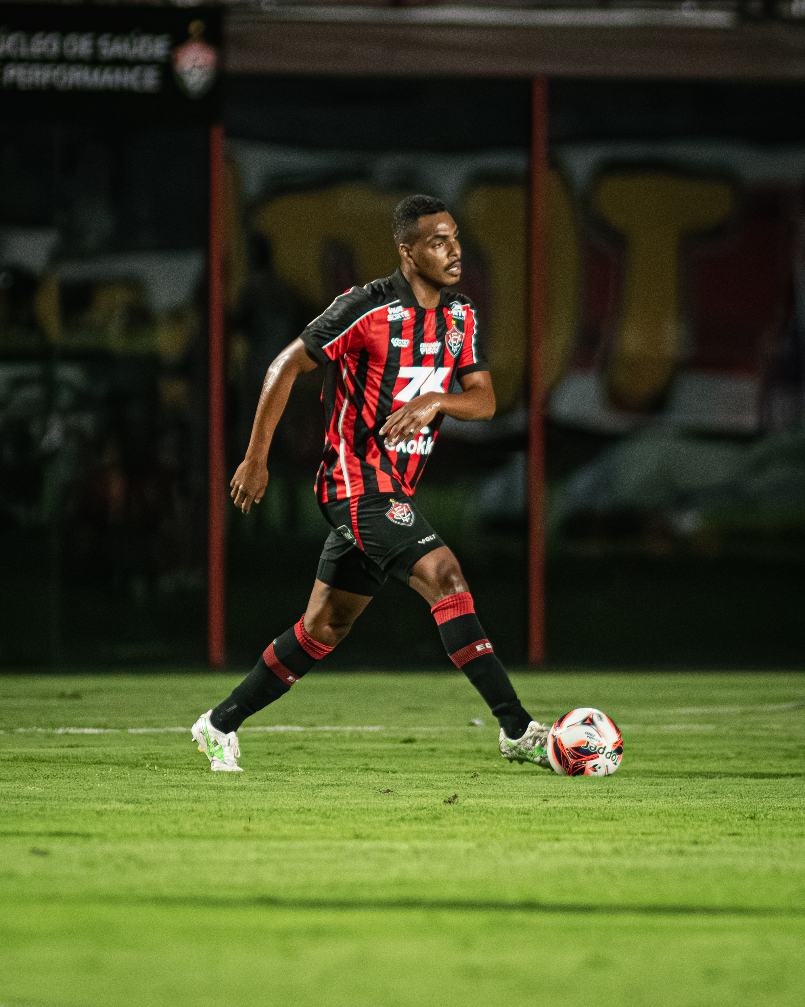 Caíque Gonçalves foi contratado pelo Vitória nesta temporada e deve estrear em Ba-Vis por Victor Ferreira/EC Vitória