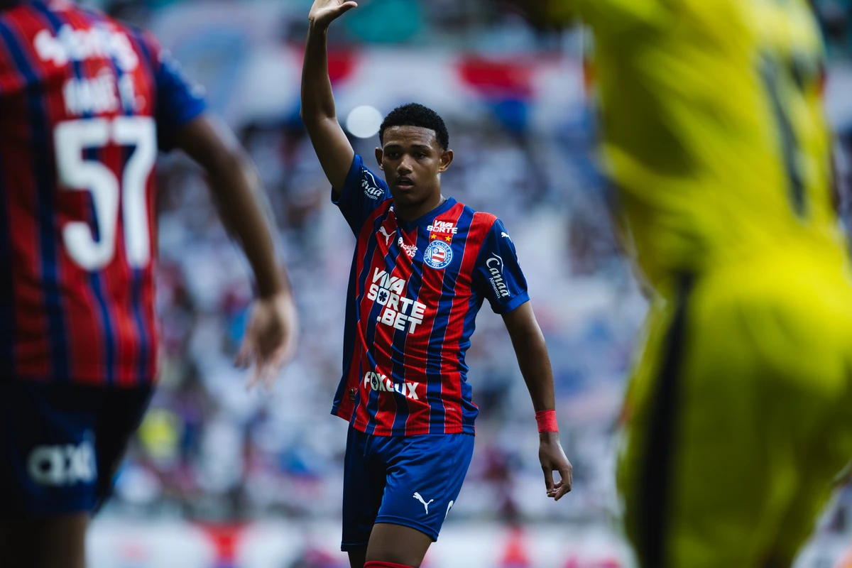 David Martins é outro garoto da base do Esquadrão que pode disputar seu primeiro clássico profissional por Letícia Martins/EC Bahia