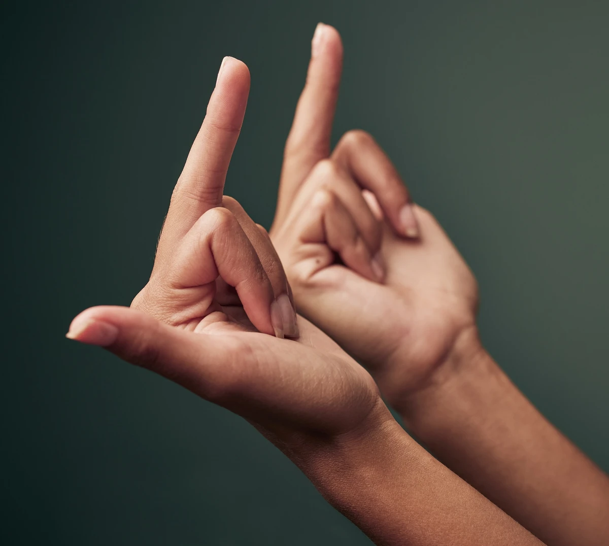 Dedo do meio por Shutterstock