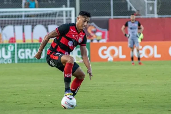 Gabriel Honório passou pelo Vitória em 2022 por Pietro Carpi/ECV