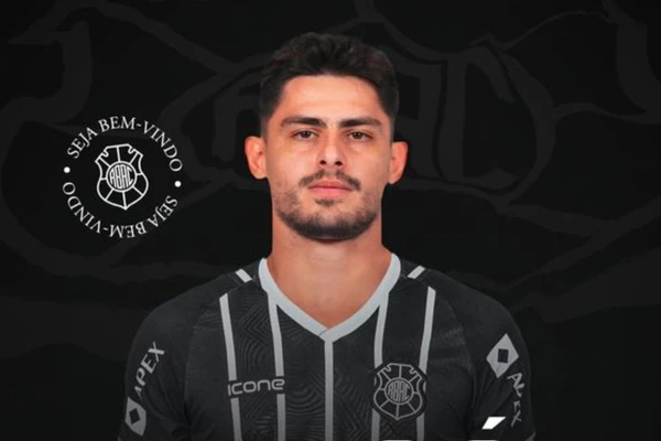 Jacó com a camisa do Rio Branco por Divulgação