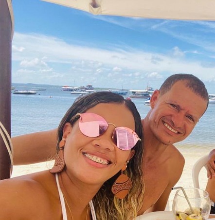 Kyka Monteiro e família por Reprodução