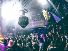 Imagem - Biografia proibida revela os segredos da boate que se tornou o "after" mais lendário do Brasil