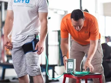 Imagem - Método japonês de treino que restringe o fluxo de sangue vira tendência no Brasil