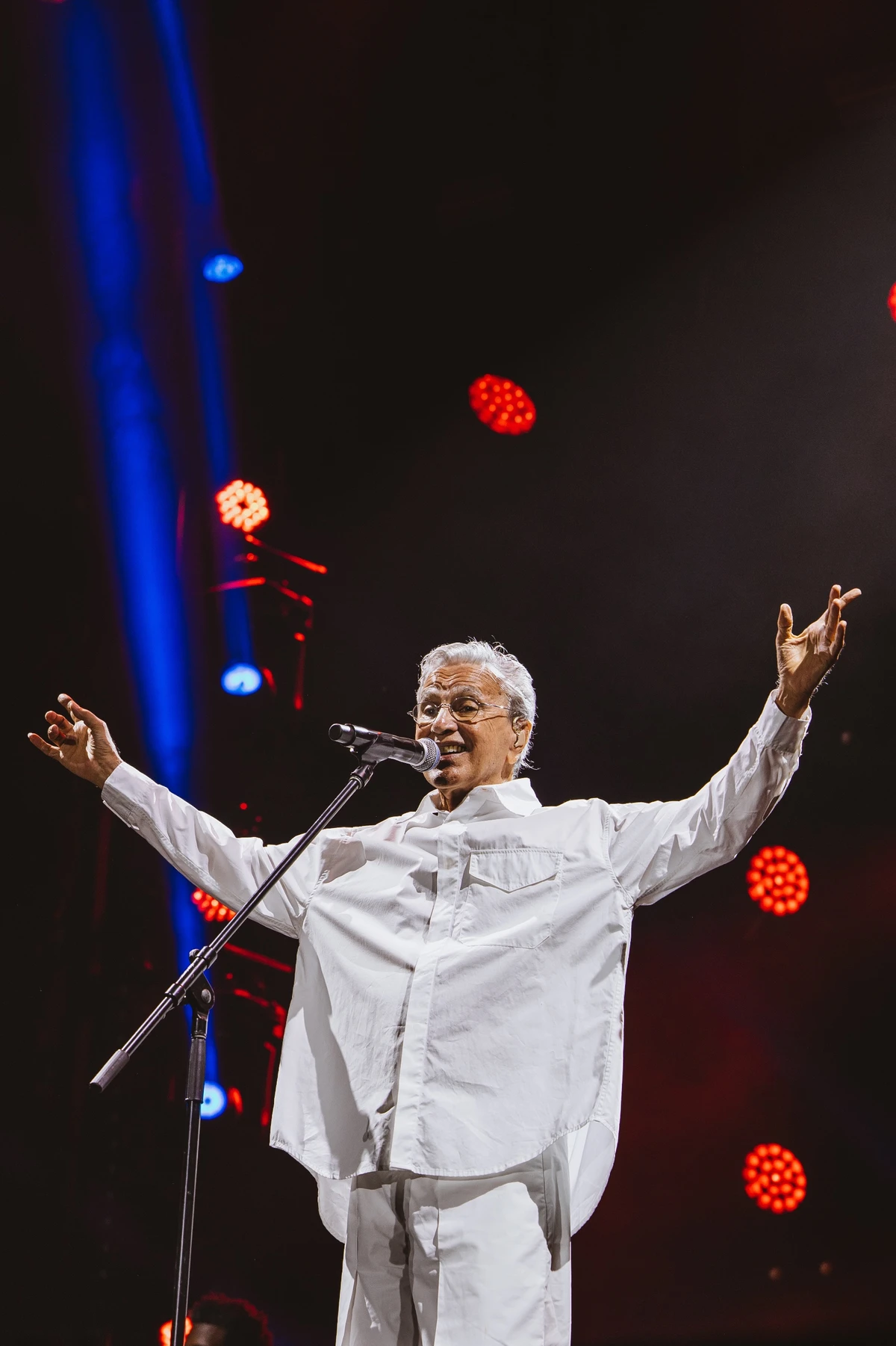 Caetano Veloso se apresenta do FV 2026 por Lucas Leawry/Divulgação