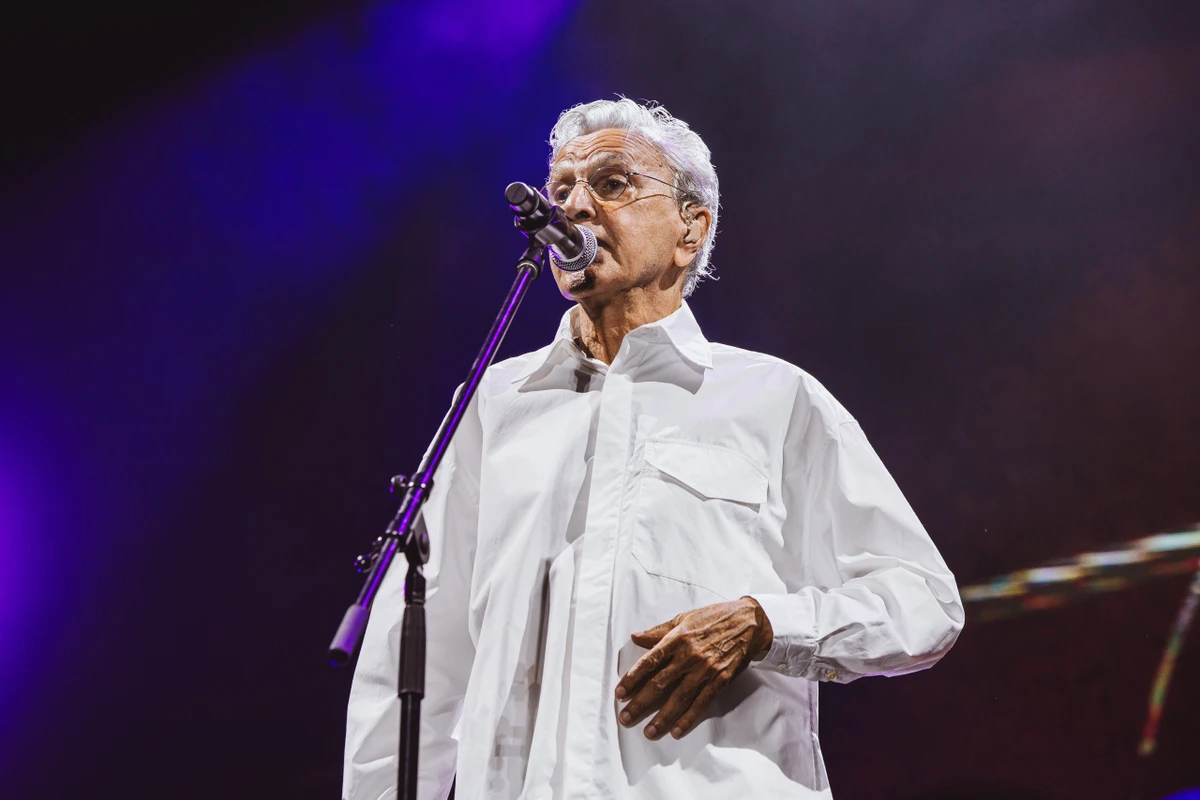Caetano Veloso se apresenta no Festival de Verão 2026 