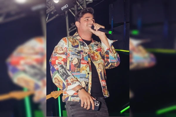 Cantor João Lima por Reprodução