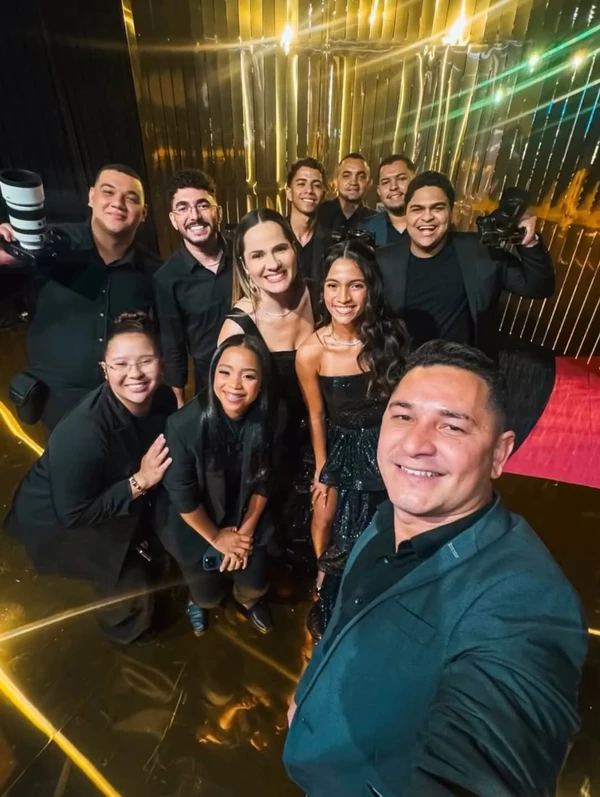 Rayssa Leal na festa de 18 anos por Reprodução